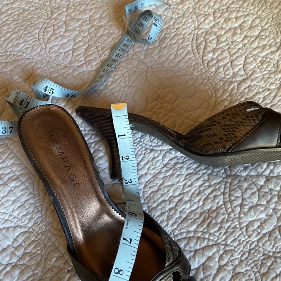 Rampage pointy toe slide pump two tone bronze and brown 8.5 - Picture 4 of 5